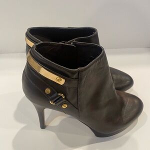 Elegant Brown Ankle Boots with Gold Accents Marc Fisher